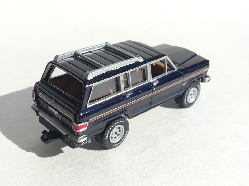 Illustration for article titled LaLD Car Week 2019 - 80s - Johnny Lightning 1/64 1981 Wagoneer